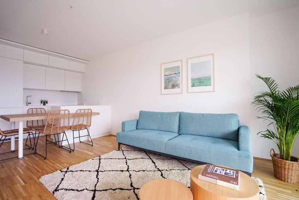 Oberlaa New Apartment - 15 Min To City Viena Exterior foto